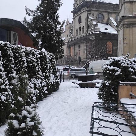 Квартира в центрі міста Львів Екстер'єр фото